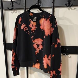 CALIA by Carrie Underwood Black and Orange Tie-Dye Sweater